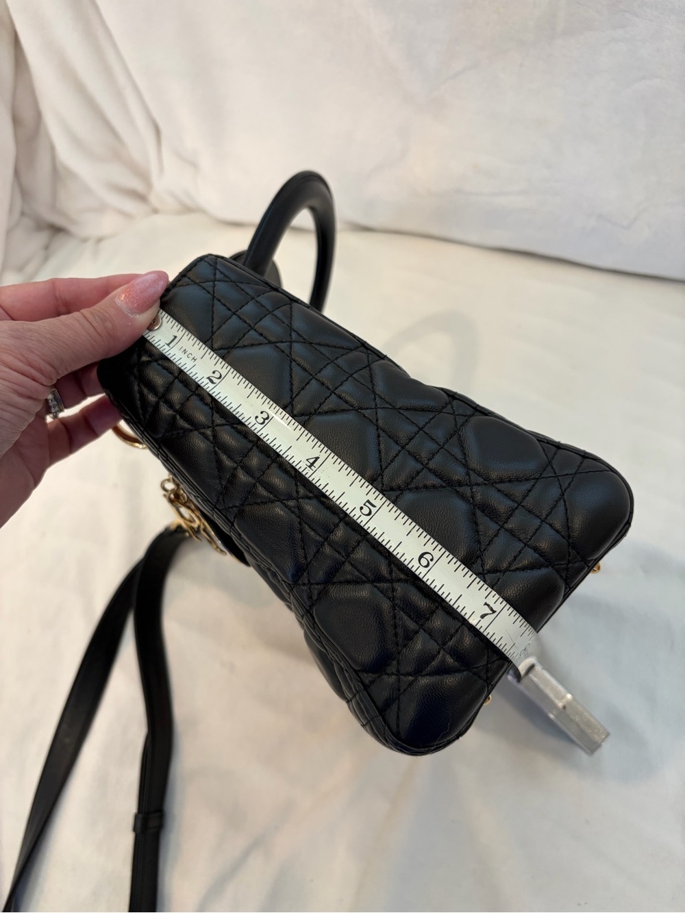 Christian Dior Lady Dior Medium Black Cannage Lambskin Gold Hardware Top Bag - Picture 14 of 16